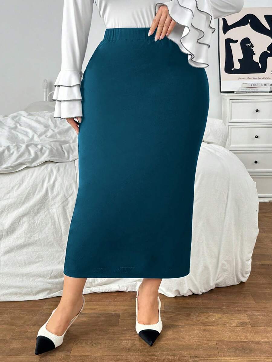 Midnight Poise Skirt