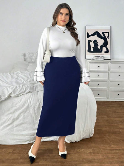 Midnight Poise Skirt