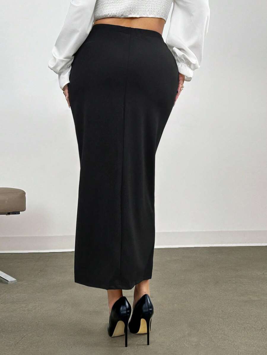 Midnight Poise Skirt