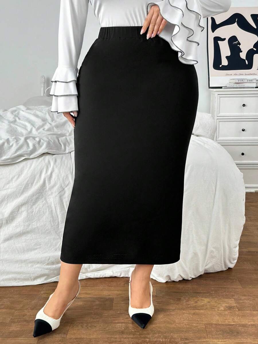 Midnight Poise Skirt