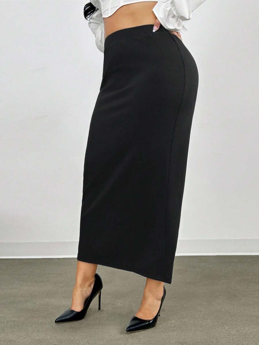 Midnight Poise Skirt