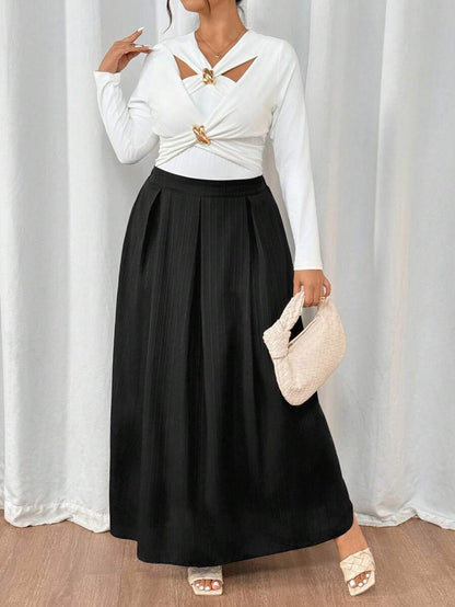Noir Pleat Skirt