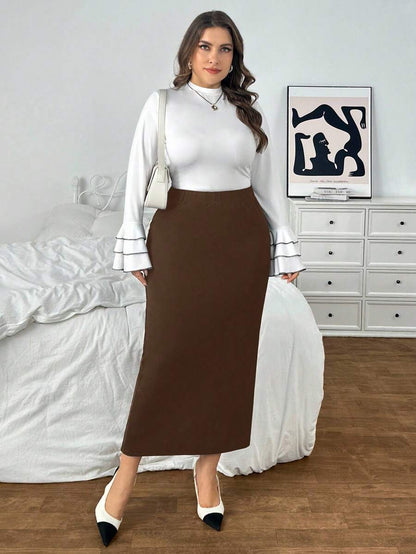 Midnight Poise Skirt