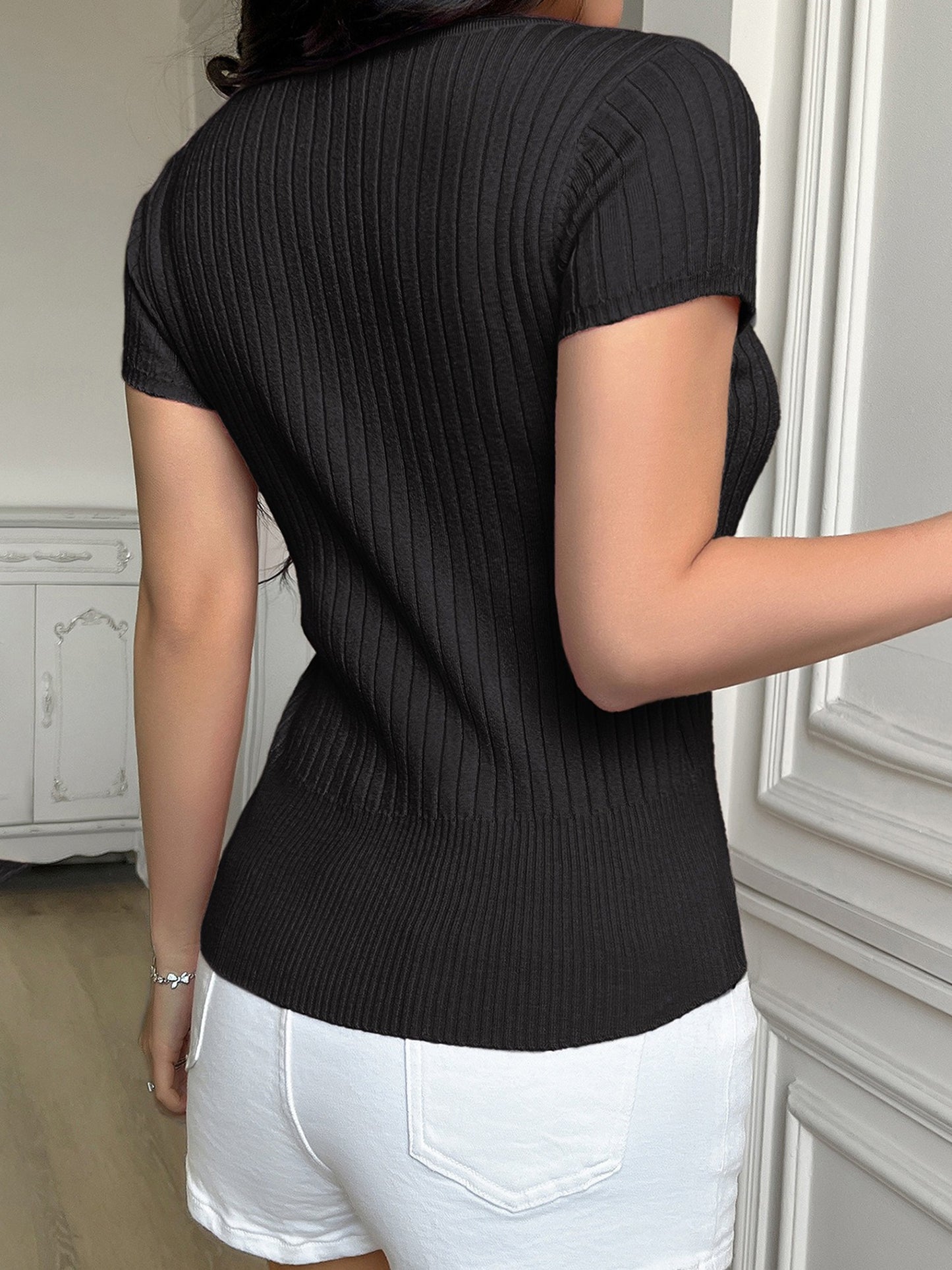 The Santa Monica Apparel™ | Y2K Button-Detail Top