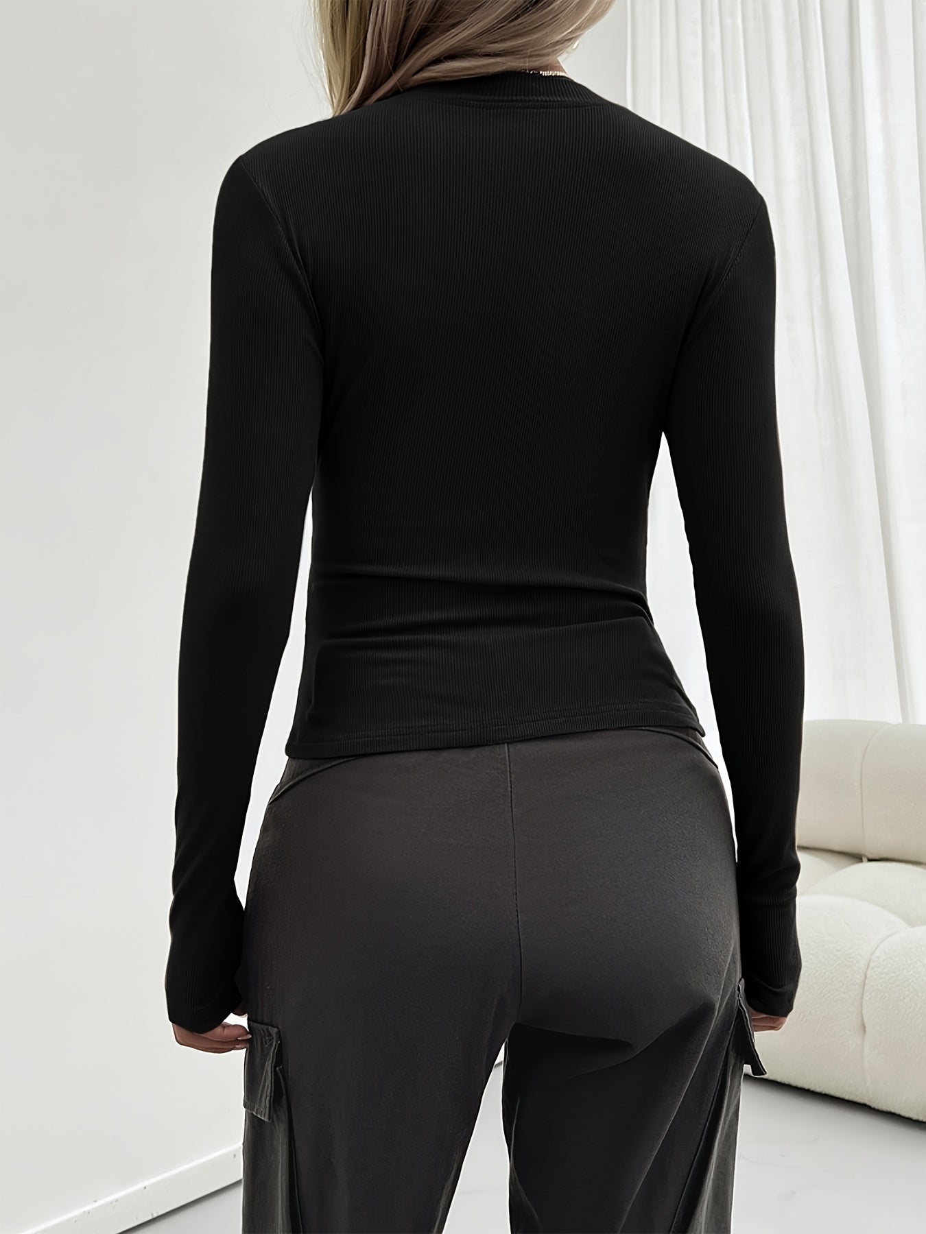 The Santa Monica Apparel™ | Ribbed Crew-Neck Long-Sleeve Top