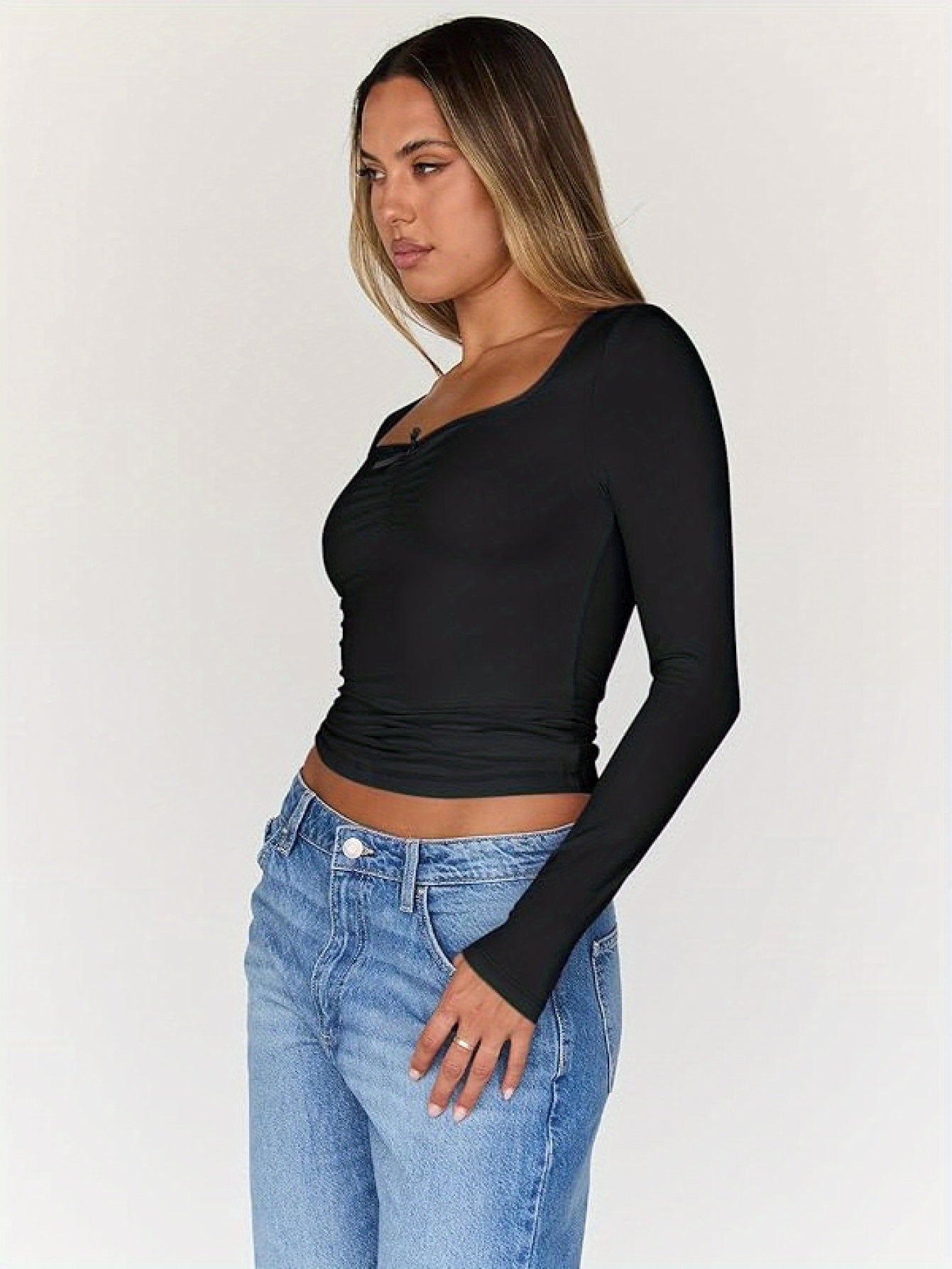 The Santa Monica Apparel™ | Square-Neck Long-Sleeve Top