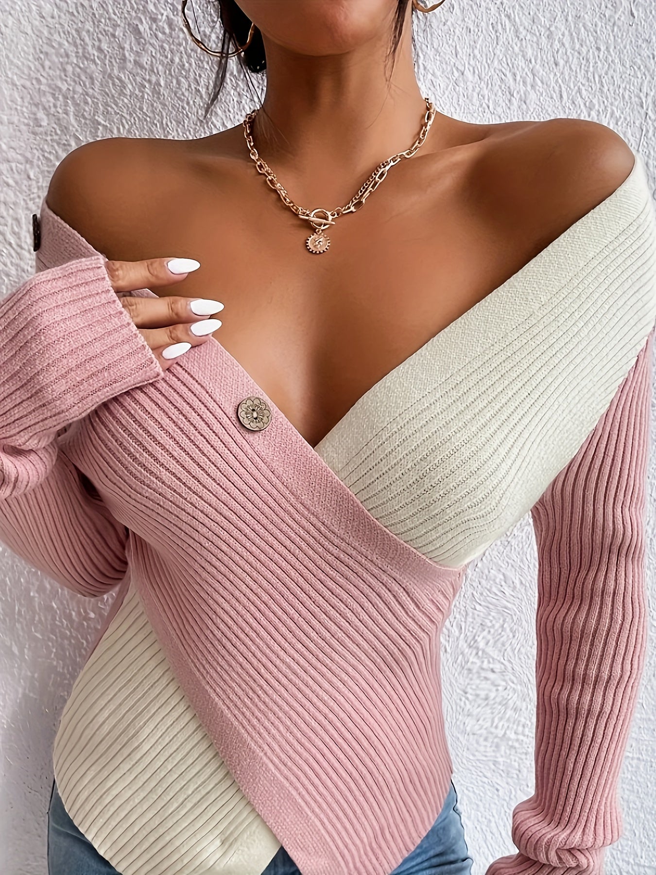 The Santa Monica Apparel™ | Chic V-Neck Button-Detail Sweater