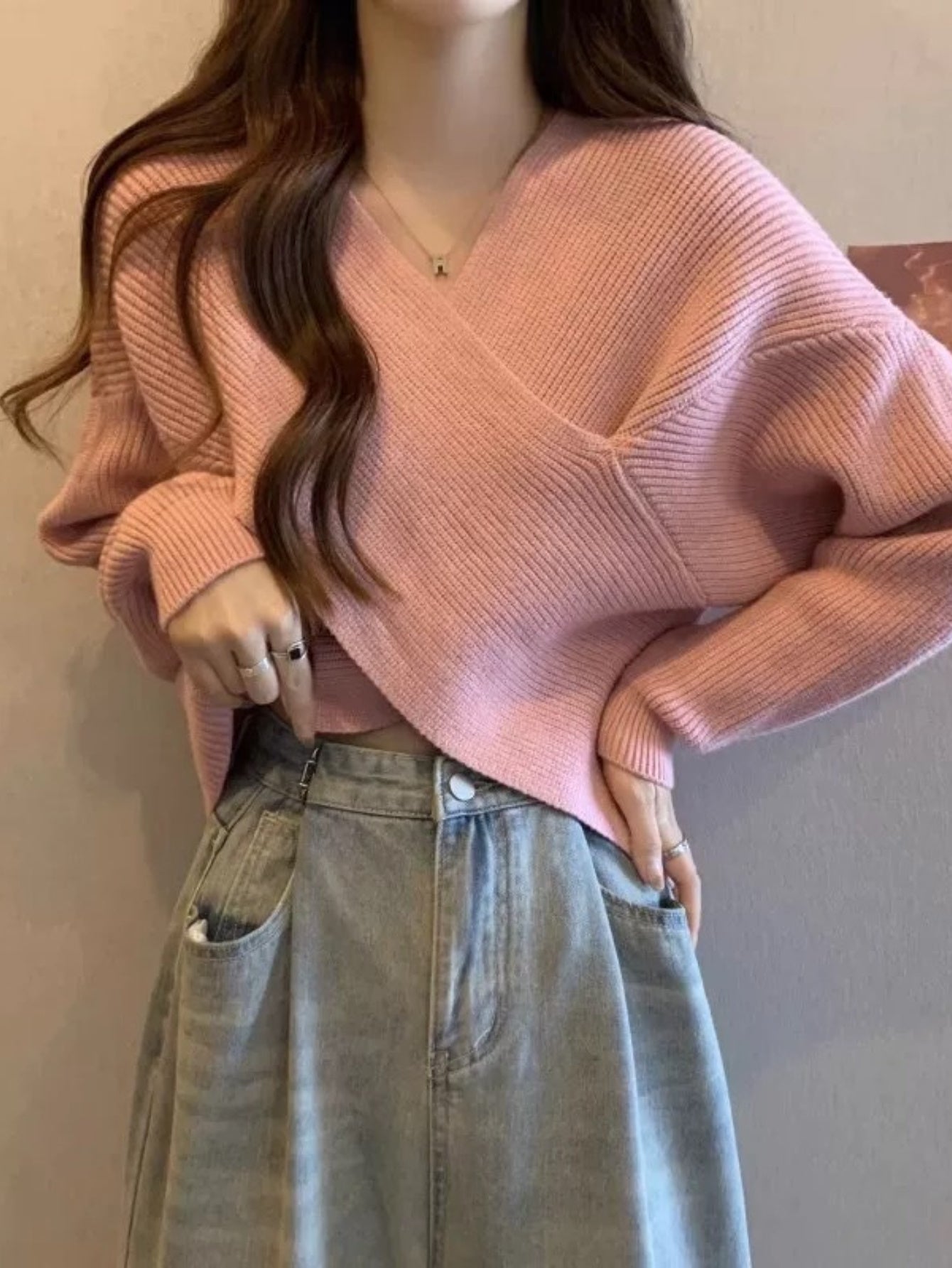 The Santa Monica Apparel™ | Elegant Retro Off-Shoulder Sweater