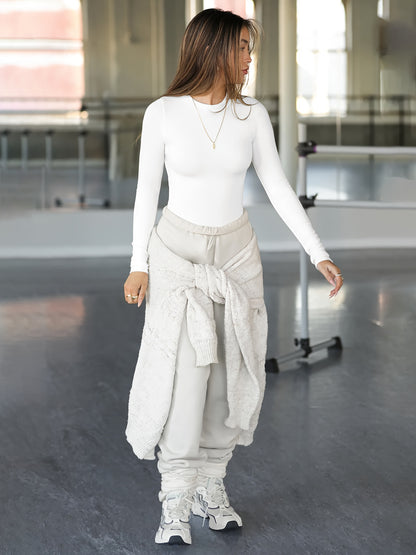 The Santa Monica Apparel™ | Sleek Stretch Crew-Neck Top